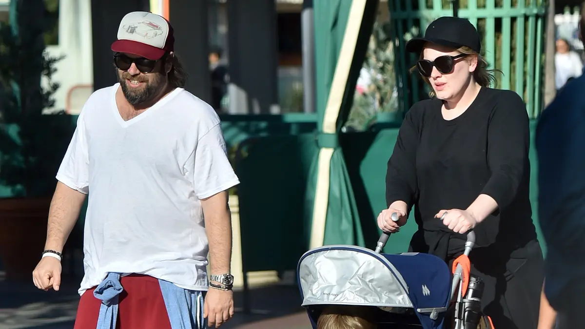 Divorcio de Adele causa impacto en su hijo
