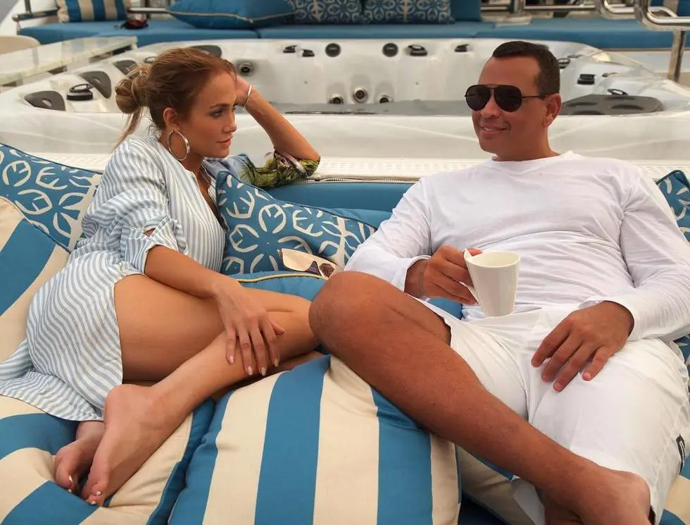 ¡Se cumple profecía! Jennifer López se separa de Alex Rodríguez