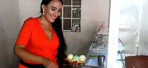 Suyen Cortéz inaugura su dulce emprendimiento "Ice Cream Factory"