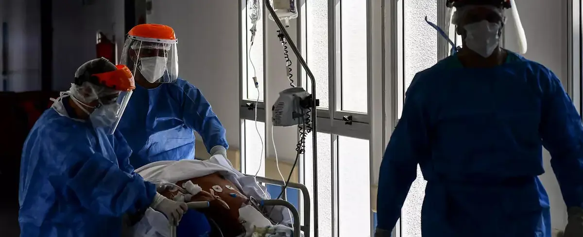 Argentina llega a inminente colapso de salud por alza de contagios