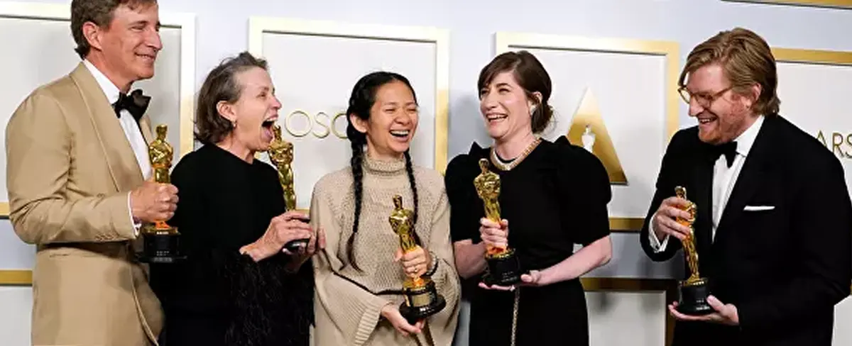 “Nomadland”, la película con más estatuillas en los Premios Óscar