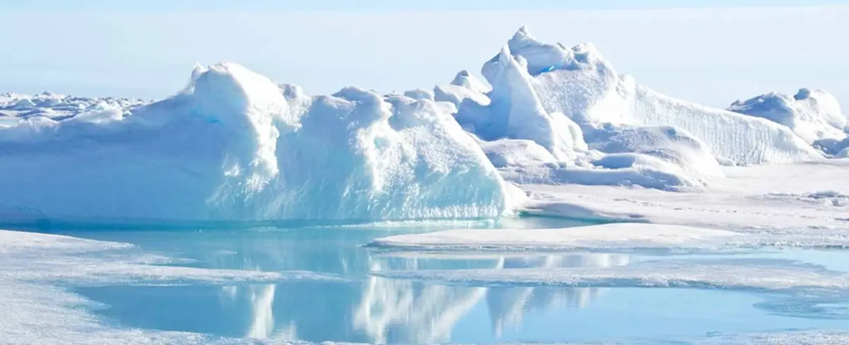 Cambio climático provoca que polo norte y sur se desvíen, según estudio
