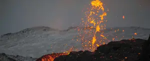 Evacúan a 16 mil familias por amenaza del volcán La Soufrière