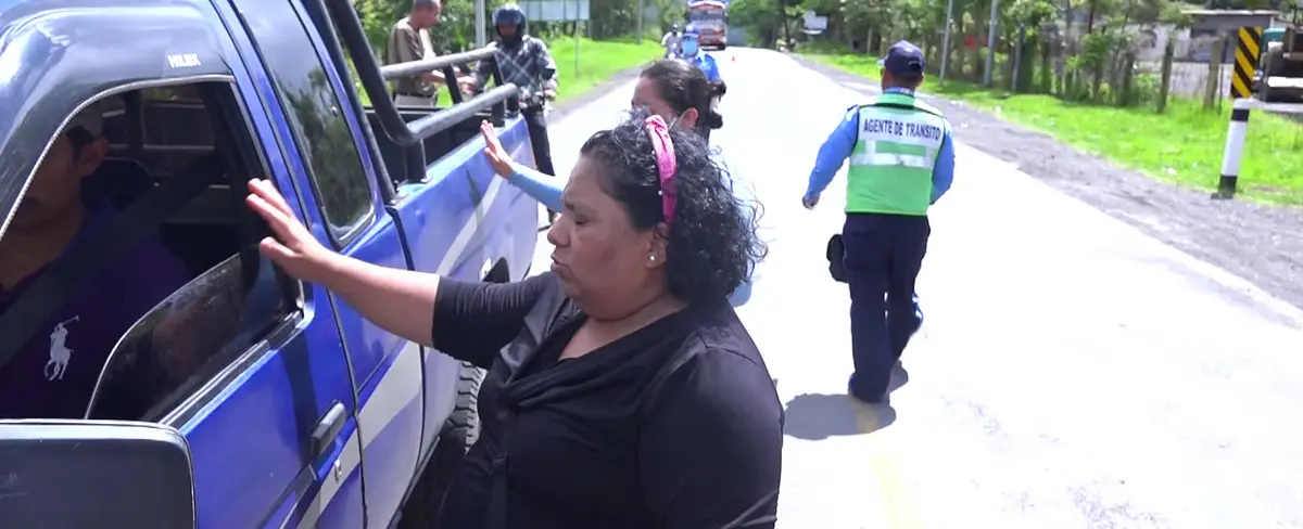 Cristianos ungen calles de Matagalpa para reducir colisiones de tránsito