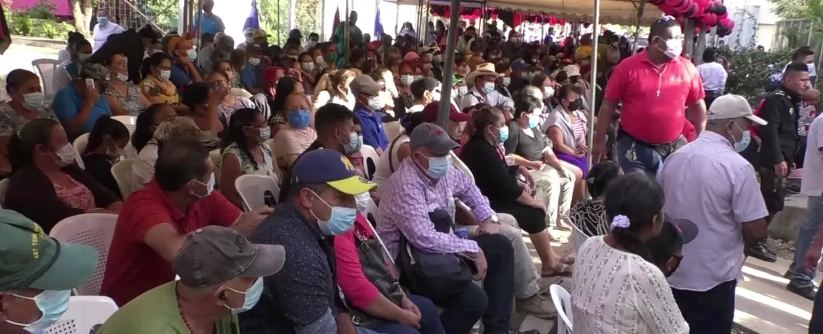 Adultos mayores de Estelí acuden a jornadas de inmunización anti Covid-19
