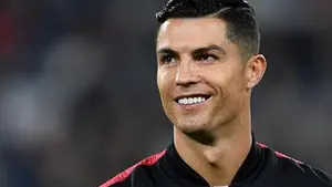 Cristiano Ronaldo es la celebridad que más gana por un “post” en Instagram