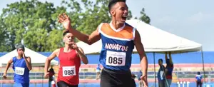 El nicaragüense Yeykell Romero marca 10.60 y 10.63 en el Mundial de Kenia