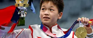 Clavadista de 14 años obtiene puntuación perfecta para China en Tokio 2020