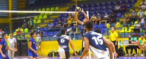 Leones mantienen invicto en voleibol masculino