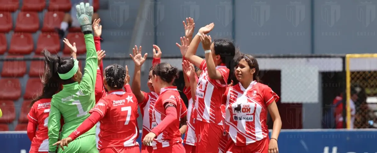 Liga U'13 femenina interesadas en prevención de lesiones