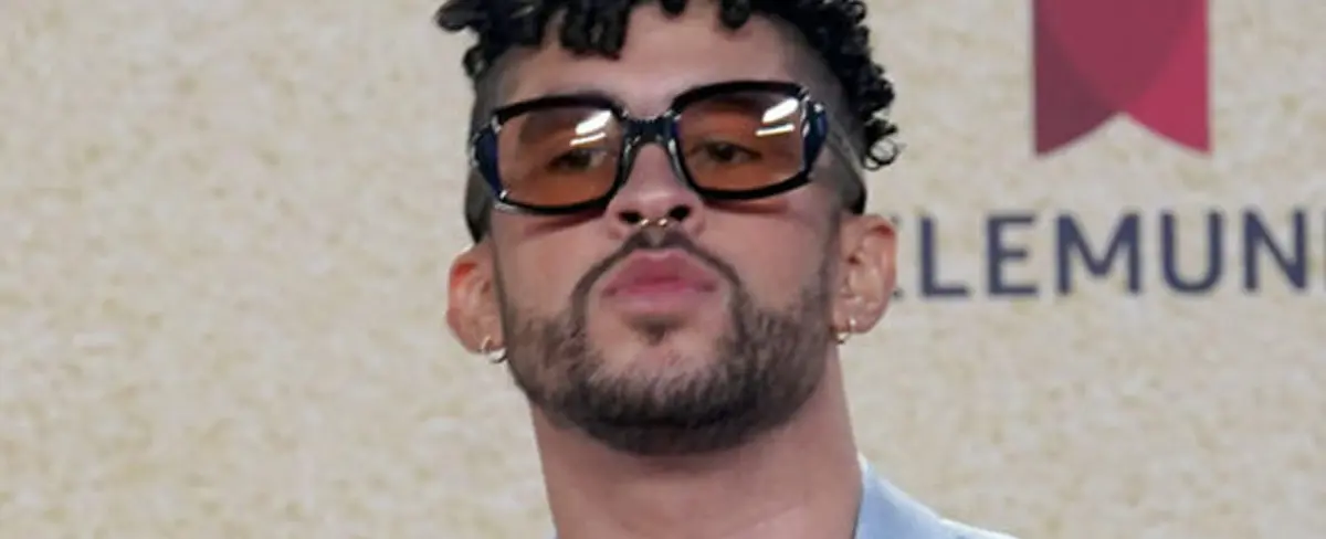 Bad Bunny enfrenta demanda por derechos de autor en la canción “Safaera”
