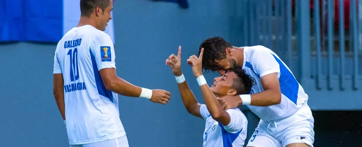 Nicaragua a fogueo con Guatemala