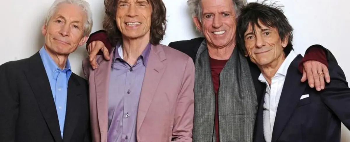 Los Rollings Stone honran a Charlie Watts en el video de su nueva canción