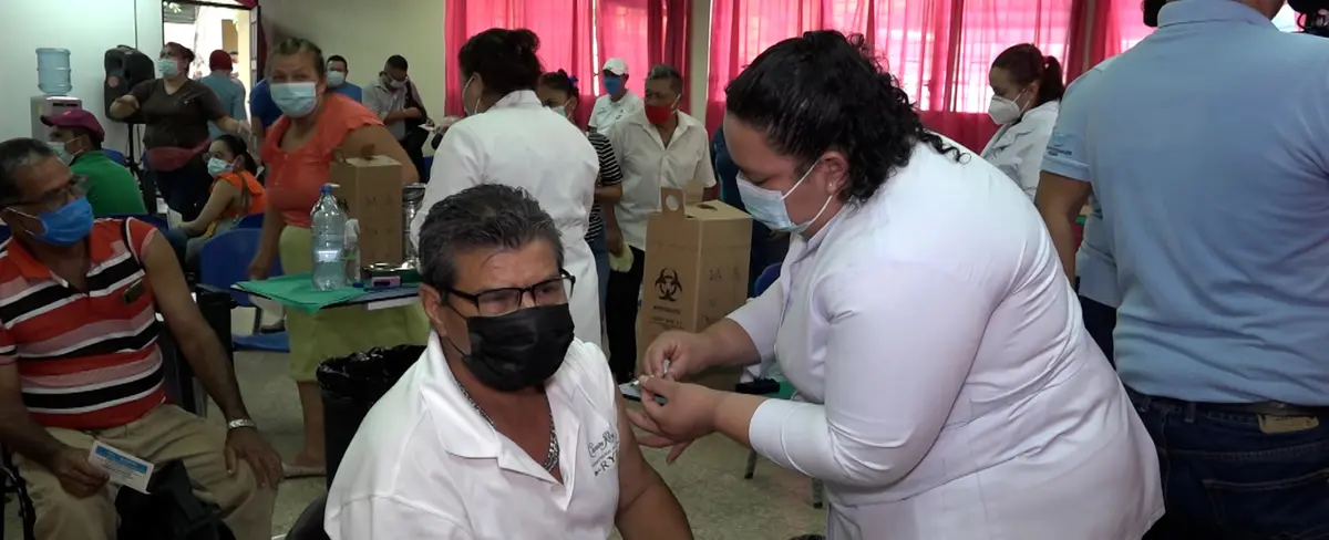 Managua: pacientes crónicos y adultos mayores de 45 completan dosis de Sputnik V