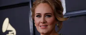 Adele regresa a la música luego de seis años, después de publicar su último álbum