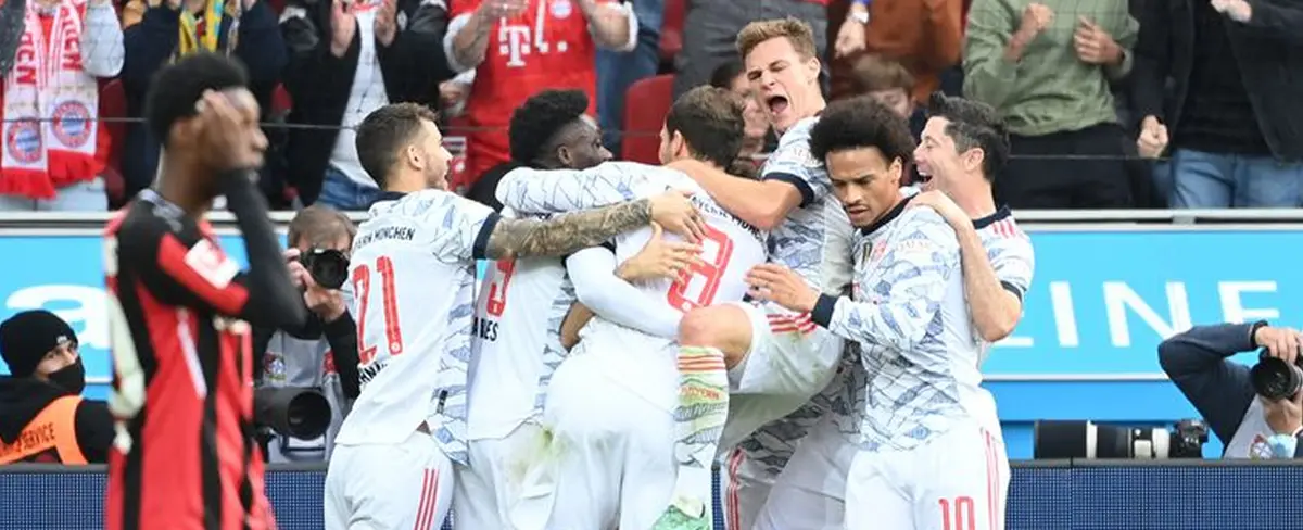 El Bayern lidera la Bundesliga al golear al Leverkusen