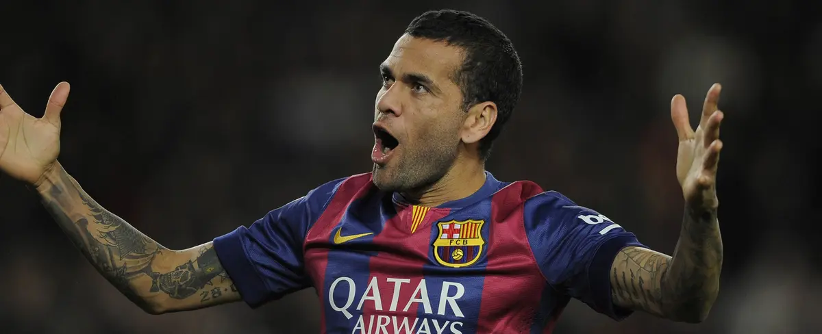 Dani Alves confirma negociación con el equipo Pumas de México