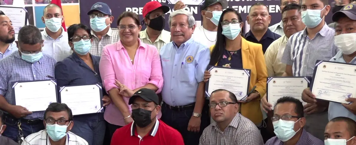 Técnicos de la IV región reciben diplomas del Curso de Cartografía Básica