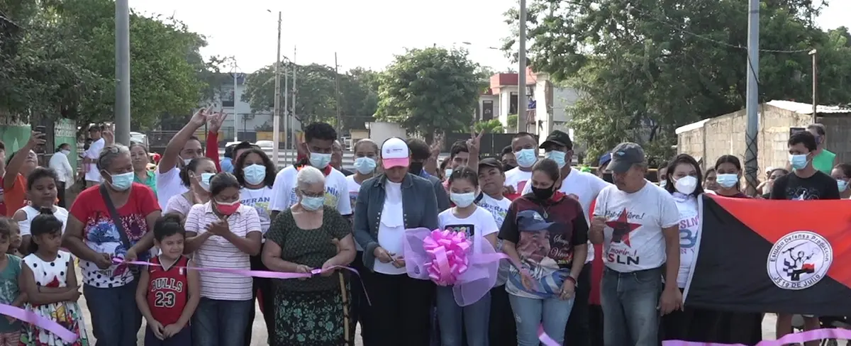 Comuna capitalina inaugura puente vehicular en barrio Andrés Castro