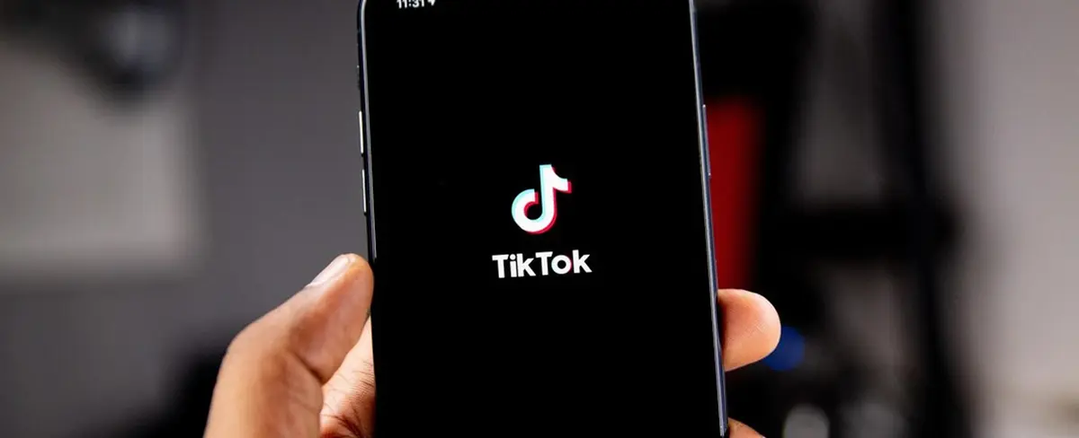 TikTok habilita botón de “no me gusta” en comentarios de videos cortos