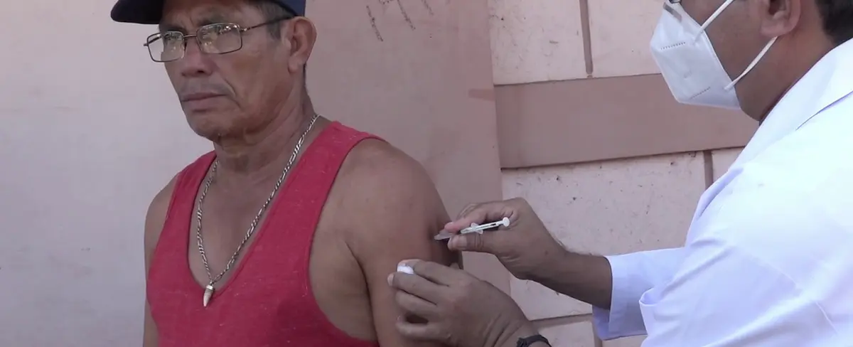 Habitantes de Motastepe son inmunizados contra la Covid-19