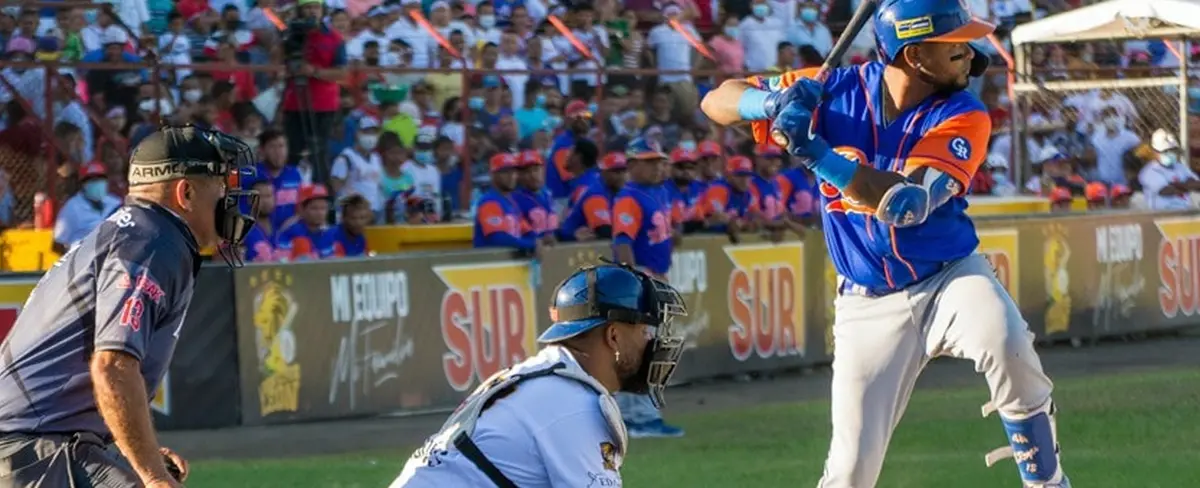 Gigantes toman ventaja 2-0 en la Serie Final