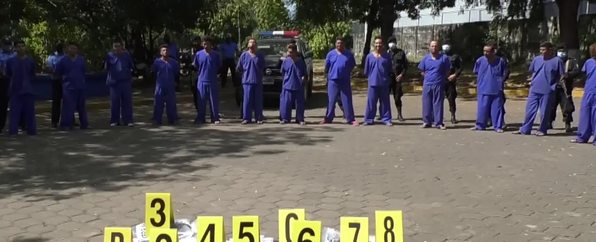Detienen a siete sujetos señalados de abastecedores de droga en León