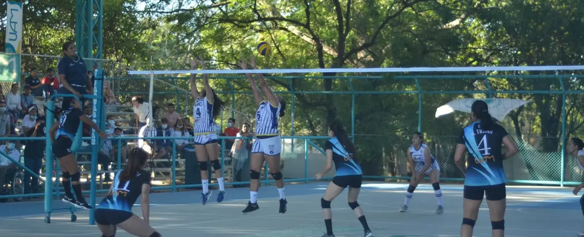 Leonas retoman el liderato en voleibol femenino