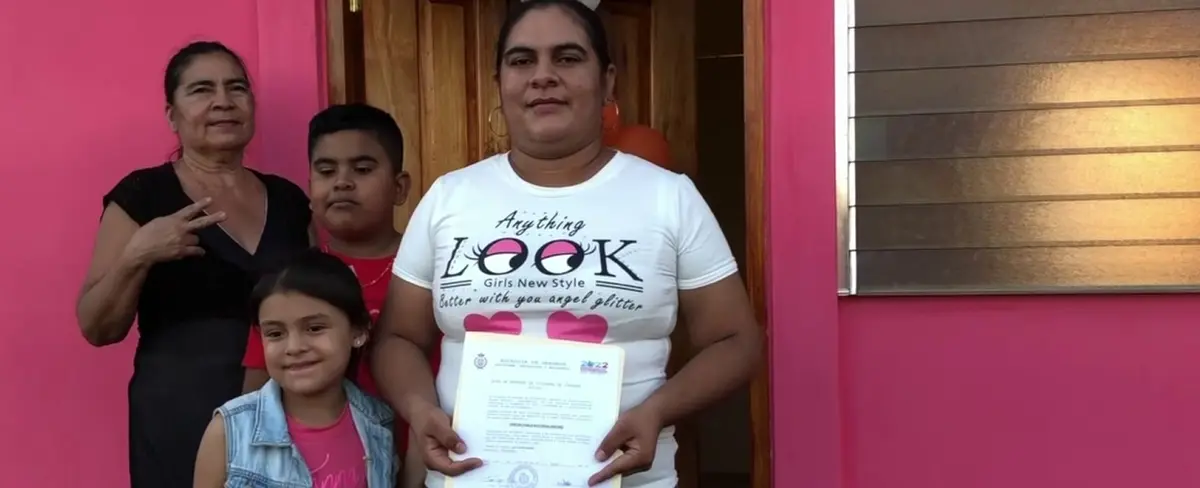 Programa Bismarck Martínez entrega primeras viviendas en Granada