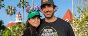 Shailene Woodley rompe su compromiso con el jugador Aaron Rodgers