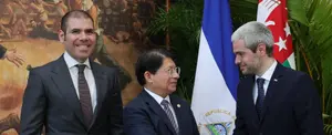 Embajador de Abjasia presenta Copias de Estilo en Cancillería de Nicaragua