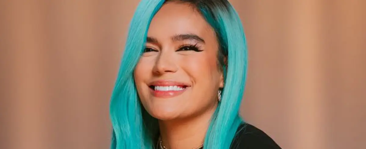 Karol G está grabando para Netflix y al lado de Sofía Vergara