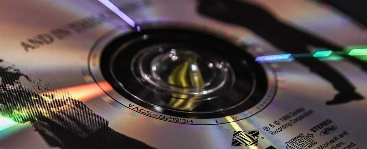 Crece venta de música en CD por primera vez en años