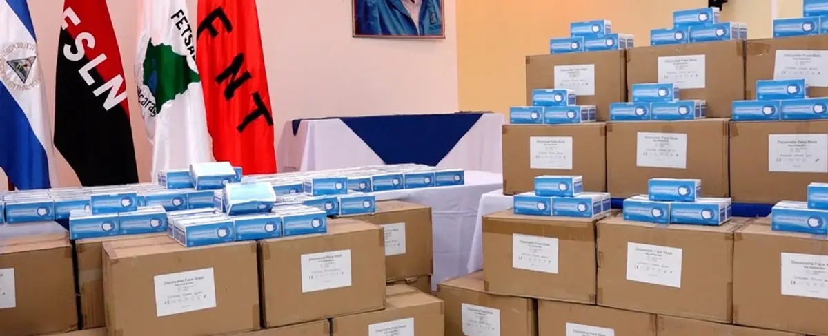 Ministerio de Salud recibe donación de 168 mil mascarillas quirúrgicas