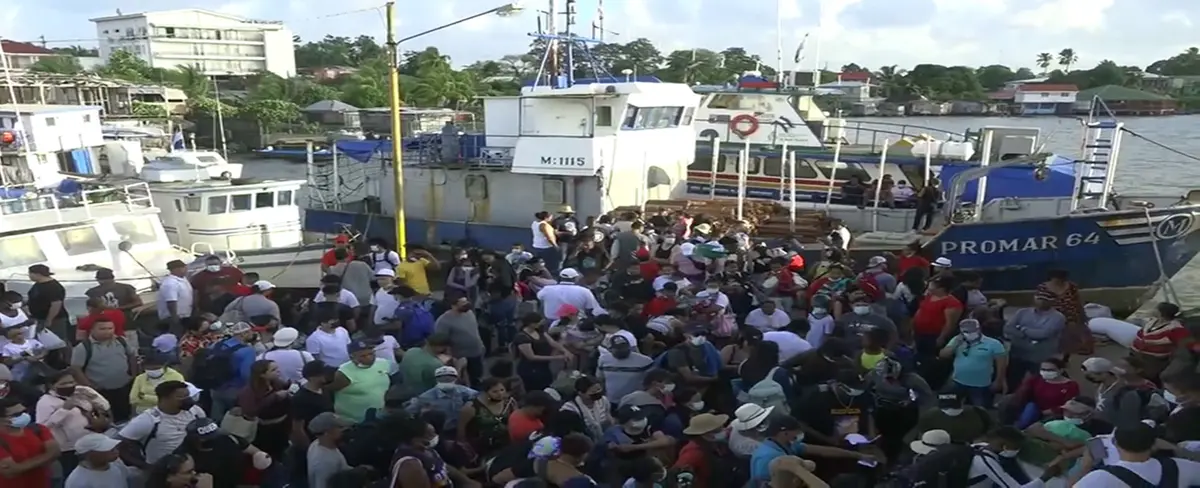 Isla del Maíz recibe a miles de turistas nacionales y extranjeros