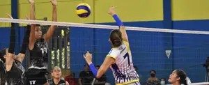 Leonas a un juego del Bicampeonato de Voleibol Femenino