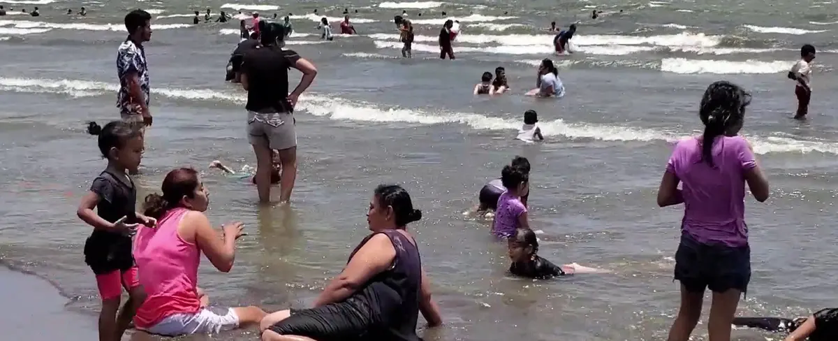 Veraneantes visitan playas de Managua