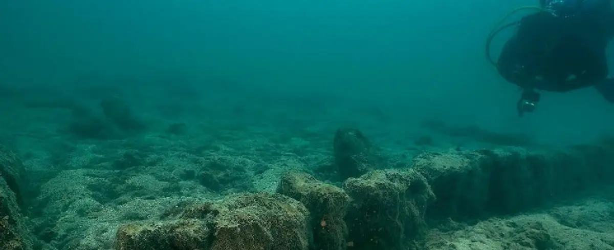 Termina exploración de una antigua ciudad maya sumergida en un lago de Guatemala