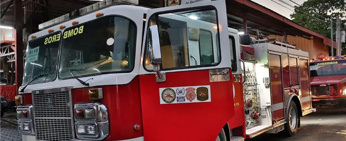 Estación de bomberos en Niquinohomo es equipada con dos nuevos camiones