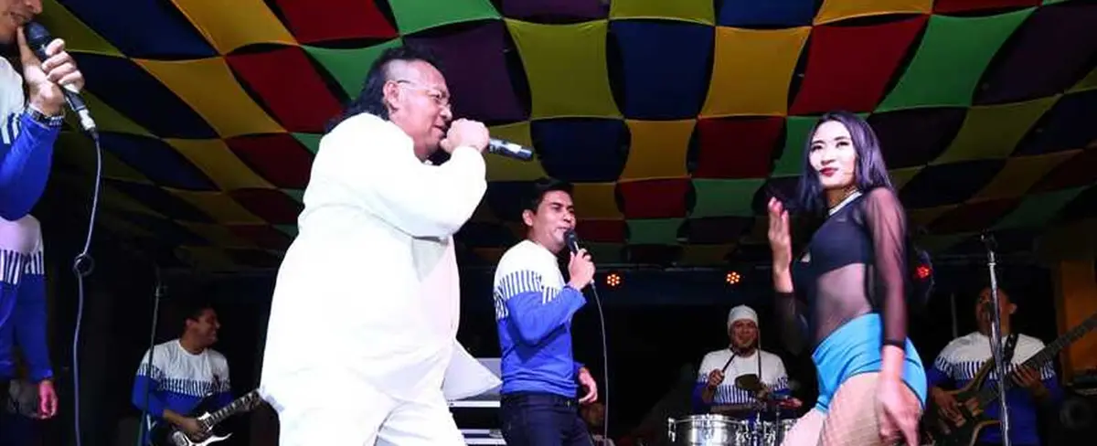 Celebran cumpleaños del "Rey del Chinamo" en el Puerto Salvador Allende