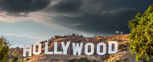 Registran un incendio en las famosas colinas de Hollywood