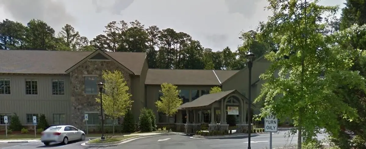 Reportan tiroteo en una iglesia episcopal en Alabama, EE.UU.