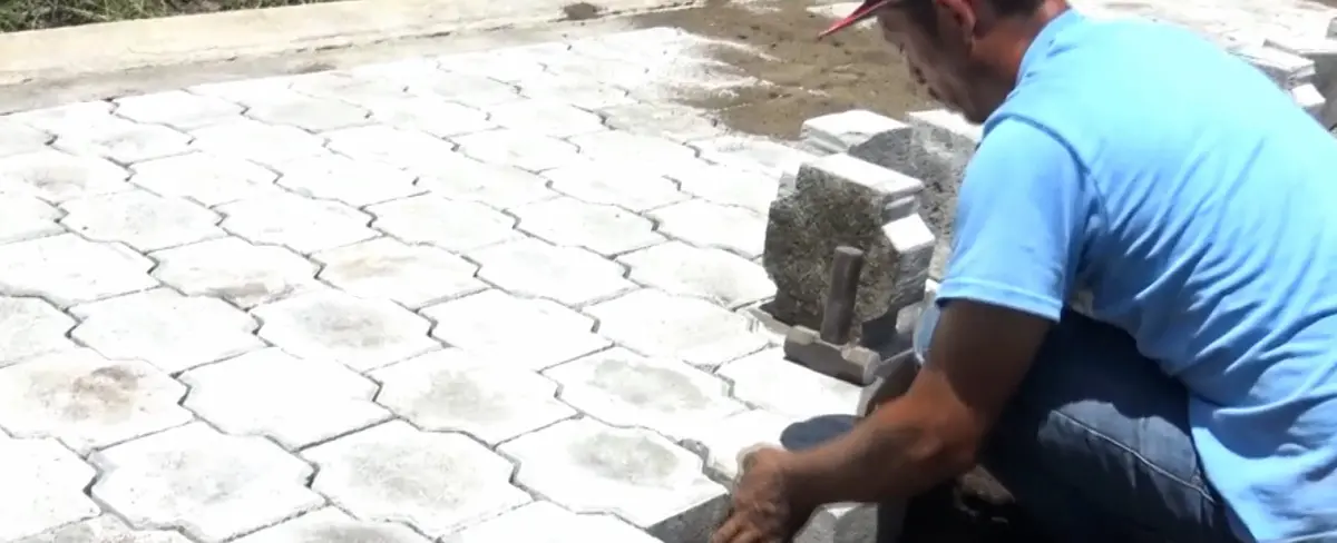 Avanza a buen ritmo programa de Calles para el Pueblo en Corinto