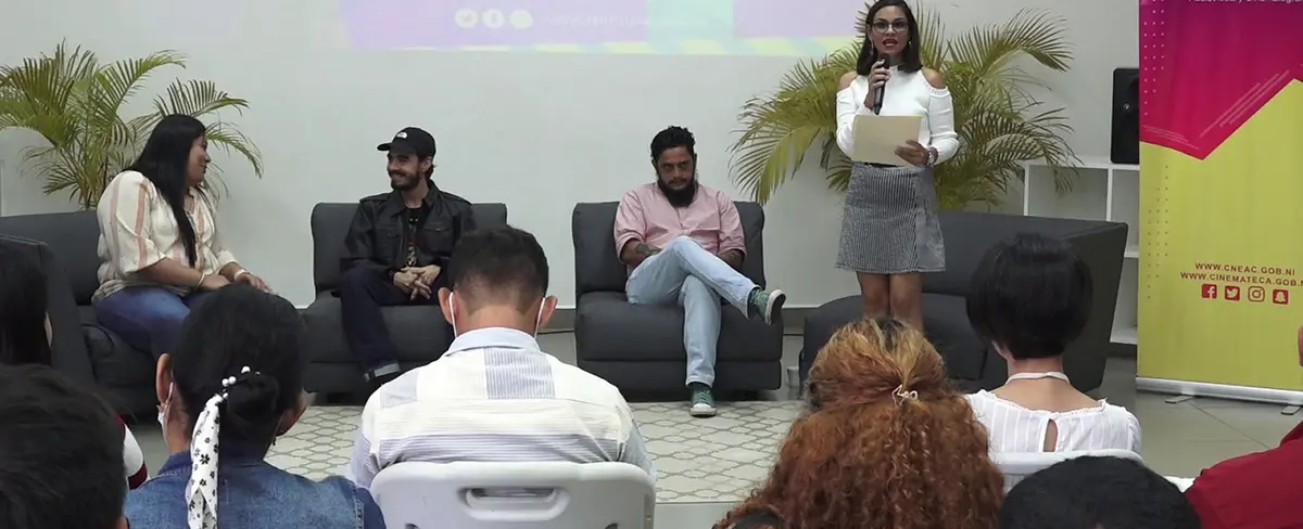 Cneac certifica a protagonistas del taller Introducción a la Cinematografía