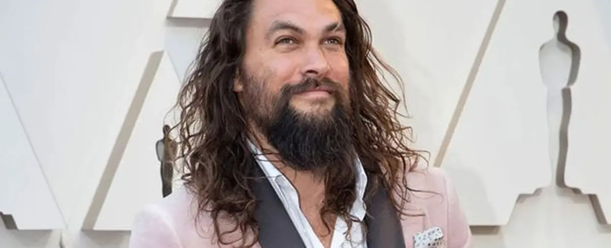 Jason Momoa protagoniza accidente automovilístico en Los Ángeles