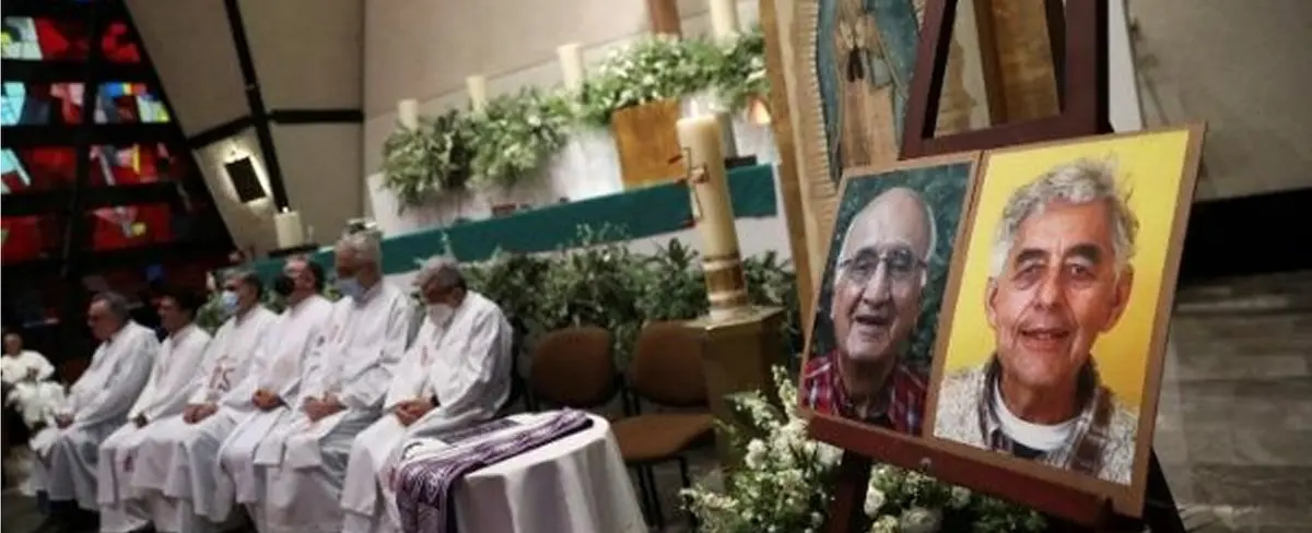 Jesuitas mexicanos reclaman justicia a un mes del asesinato de dos misioneros