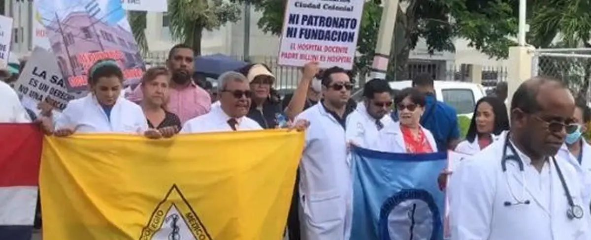 Médicos dominicanos anuncian nuevas acciones ante represión durante protestas