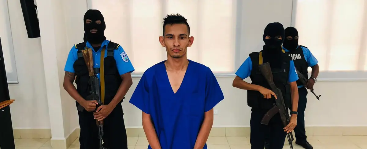 Policía presenta al autor del femicidio de una Manicurista en Managua