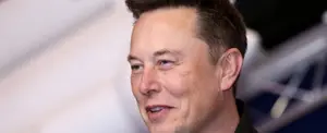 Elon Musk tuitea que comprará el Manchester United