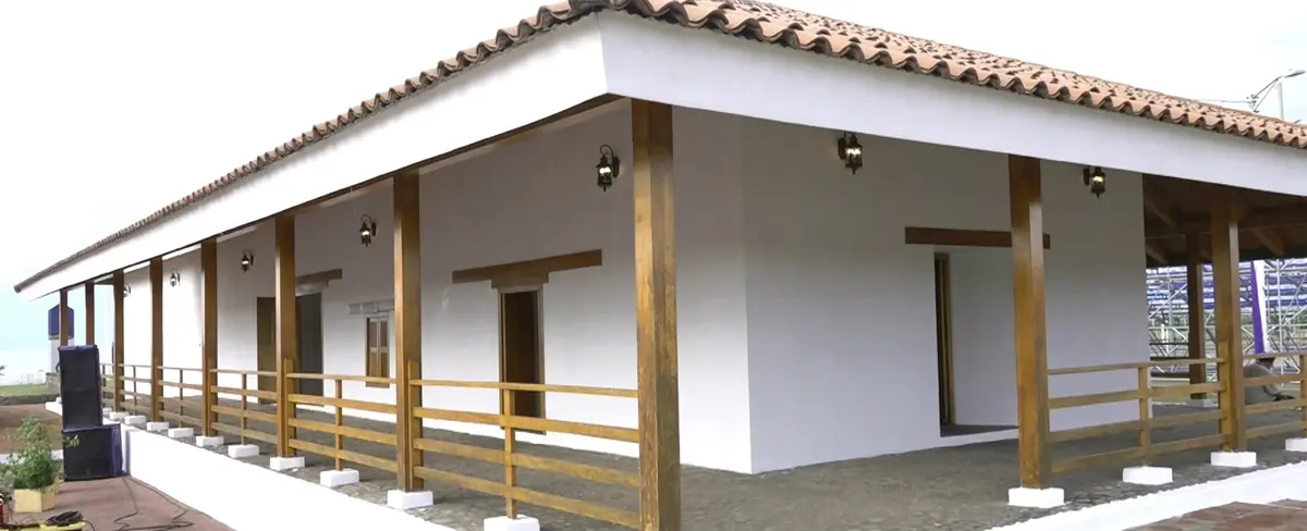 Reinauguran réplica de la Hacienda San Jacinto en el paseo Xolotlán